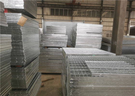저장소를 위해 잠겨진 Q235 고온 침지 아연도강 격자 플레이트 압력