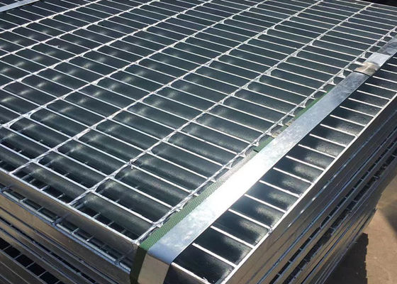 박 씨는 30X100mm 경량읜 임팩트 저항을 문지르는 좁은 통로 금속을 배수합니다