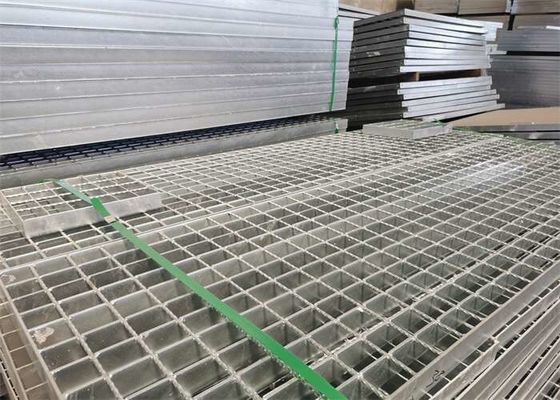 ISO9001 은색 강철 차도는 길 고가 횡단 도로를 위한 회절격자를 문지릅니다