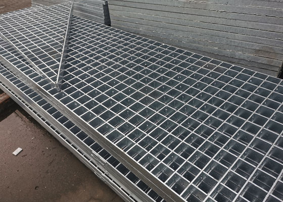Q235 Steel Anti Rust Metal Grating Platform Flat Bar Type 7mm Thick