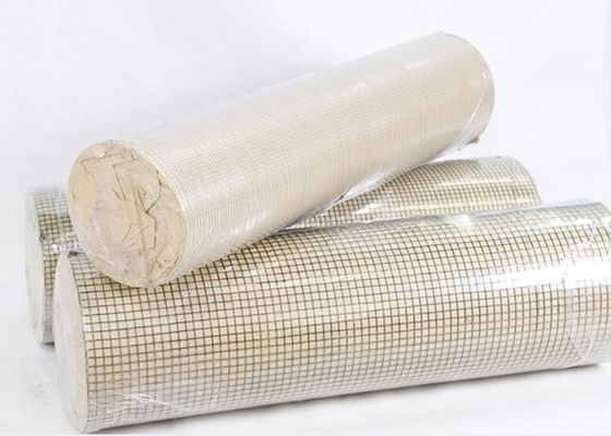 탄소강은 용접 철사 메쉬 펜스 30m 고체 구성을 활성화했습니다